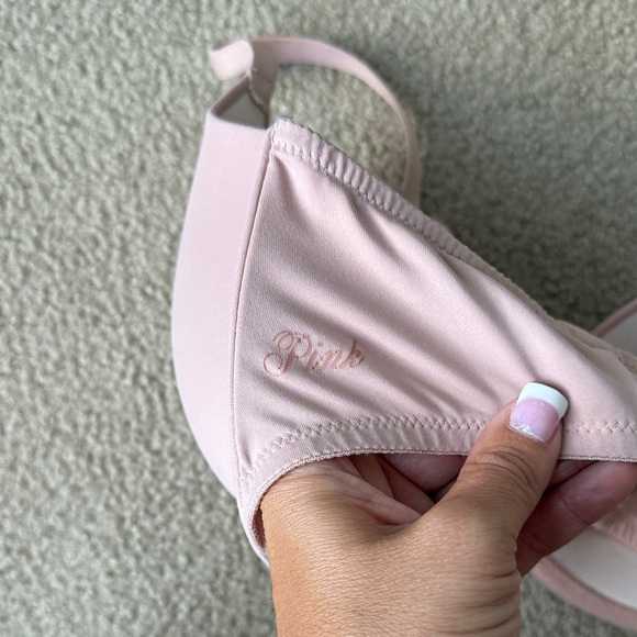 Pink Victorias Secret Bra - Picture 4 of 5
